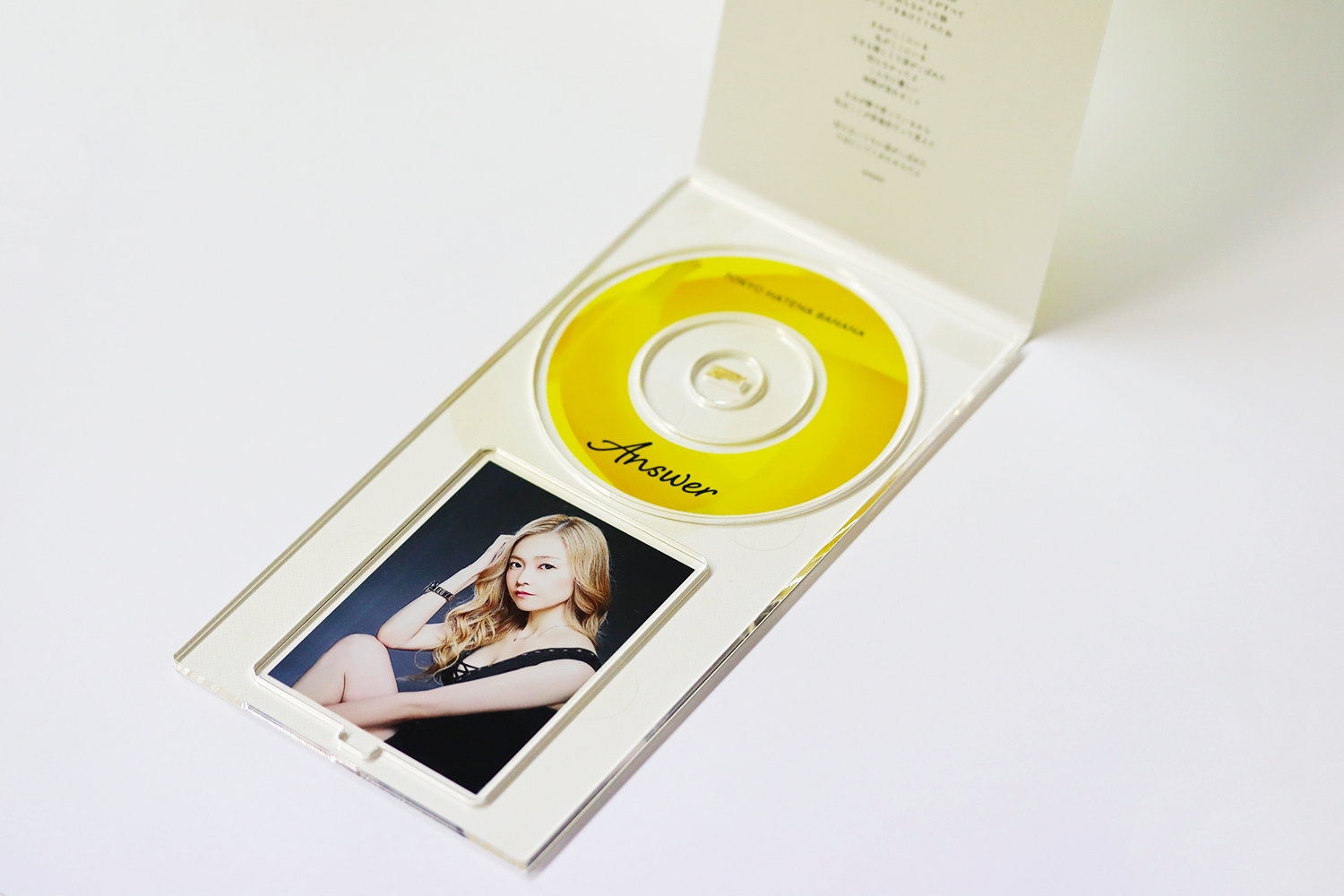 メーカー シングルCD風アクリルスタンド - オリジナルグッズ制作・作成 アイドルグッズ